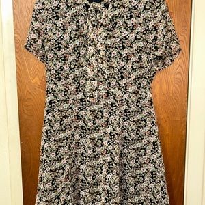 Forever 21 flower print dress